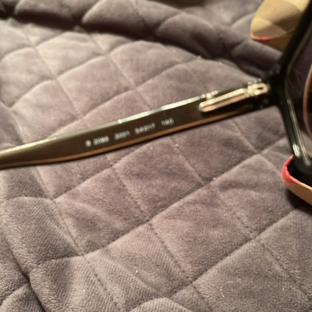 Burberry frames - Picture 4 of 7